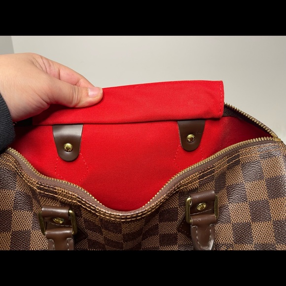 Authentic Louis Vuitton Speedy 30 Damier Ebene - Picture 13 of 17